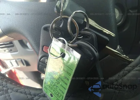 2011 Nissan Titan Pro-4X z USA, uszkodzony, nr VIN 1N6BA0EC8BN300817